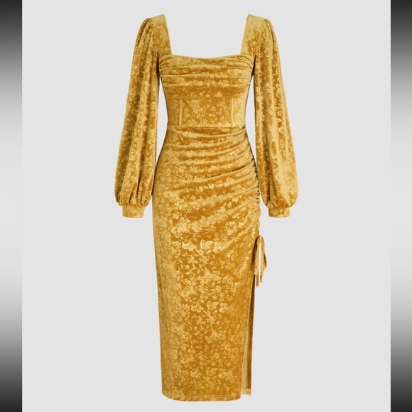 Yellow Gold Velvet Dress NWT - Picture 1 of 3